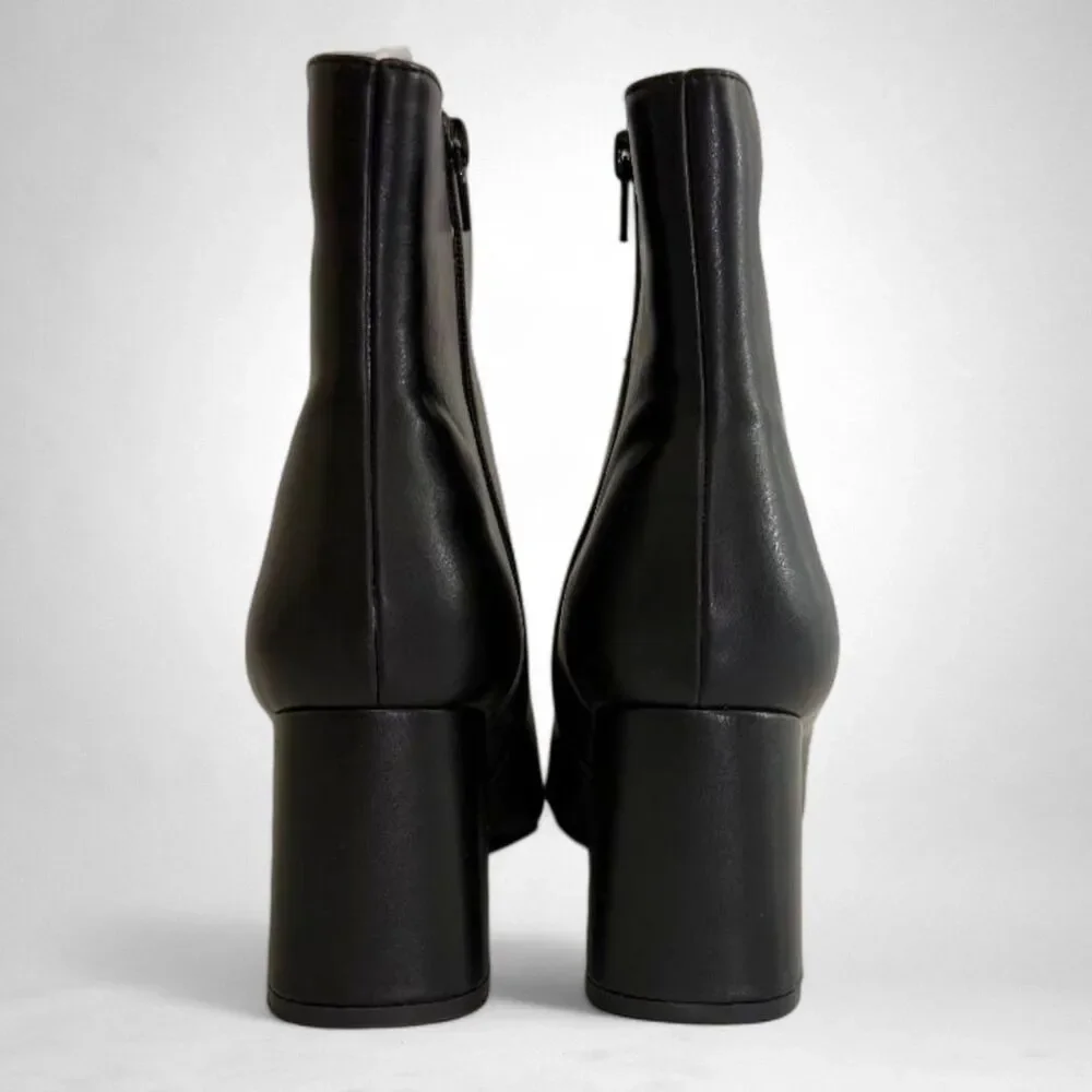 JOURNEE COLLECTION Haylinn Black Square Toe Bootie Boots, NEW! Size 11